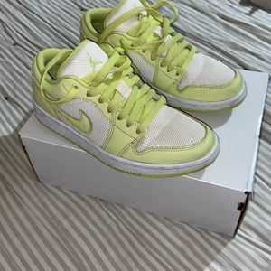 Nike Jordan Low Se Limelight/summit white